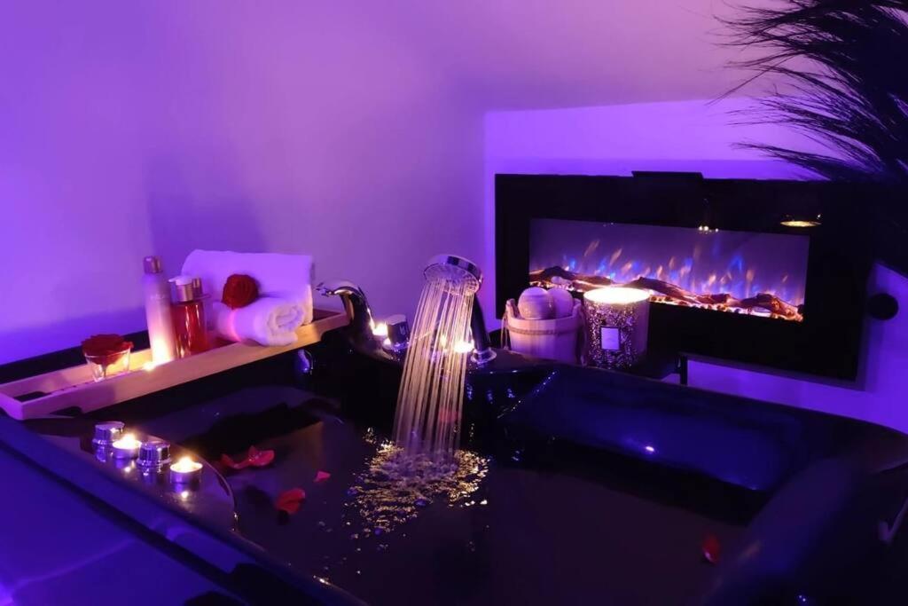 Logement Romantique Et Cosy شارلروا المظهر الخارجي الصورة